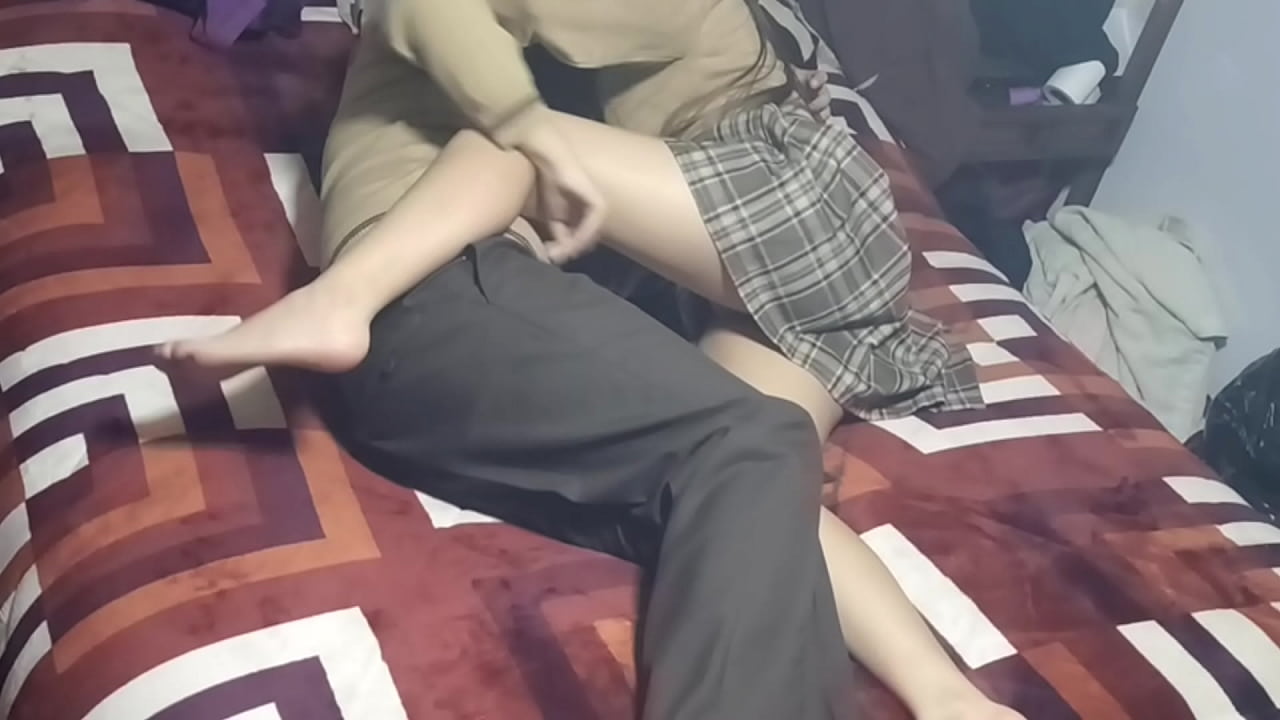 Joven mexicana caliente\n  después de la escuela