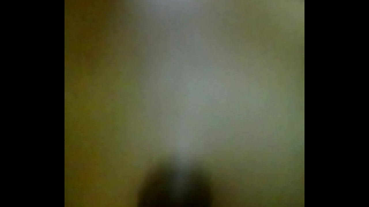 se desnuda y se masturba en su\n  webcam\n    \n    \"Joven mexicana se desnuda y se masturba en su webcam: ¡No te pierdas\n  su show caliente!\"