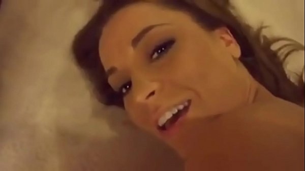 Descubre el placer en Just\n  Amateur 25: Videos caseros y reales