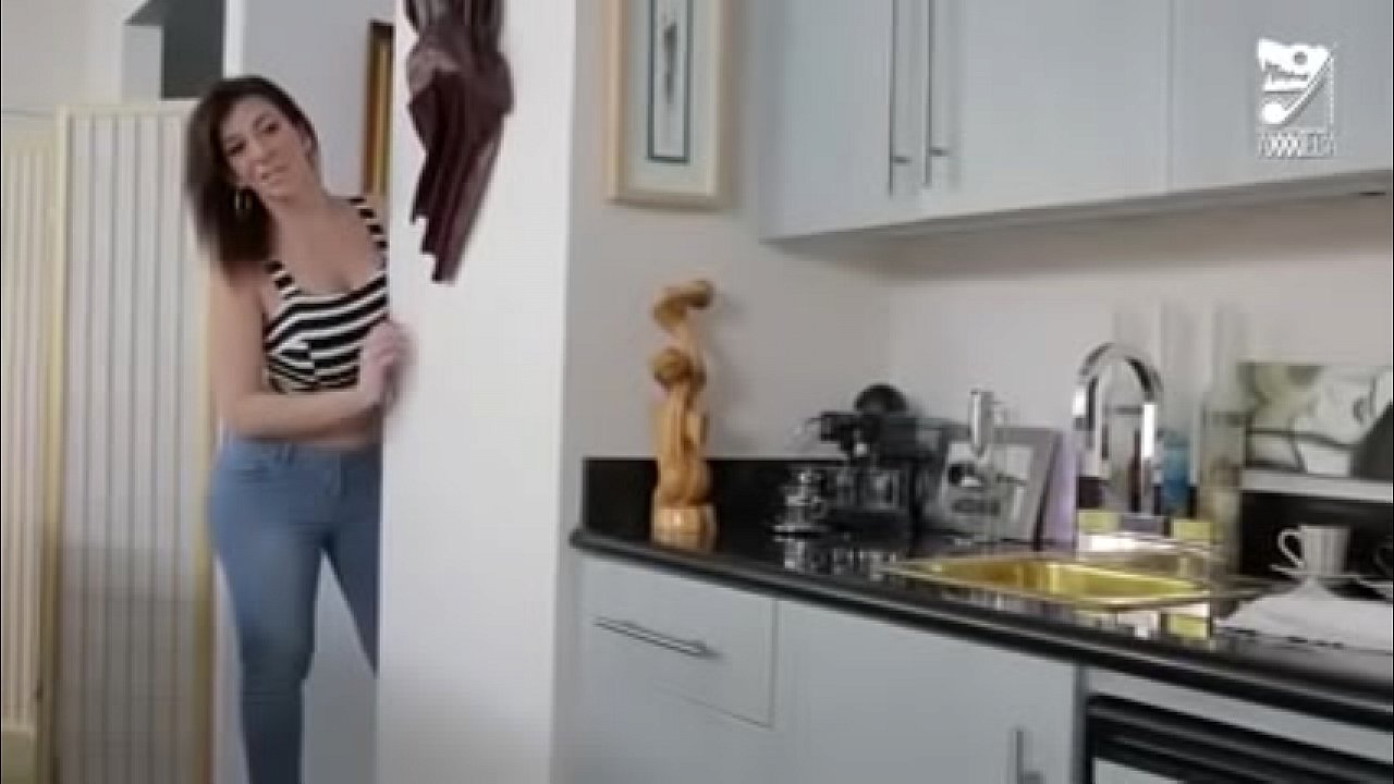 La increíble historia de cómo\n  este hombre se ganó a la famosa Sara Jay en la cama