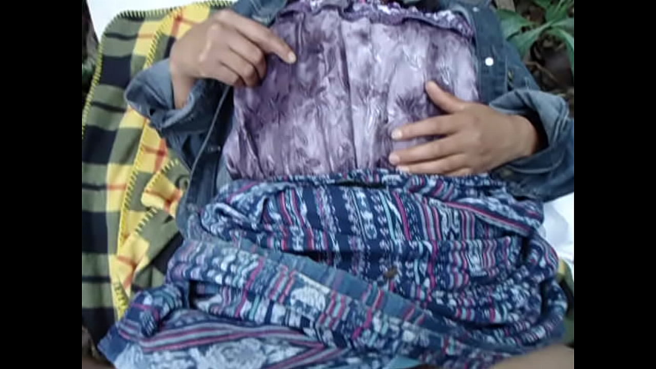 Amor en la montaña: Chica indígena de\n  Guatemala (Parte 2)