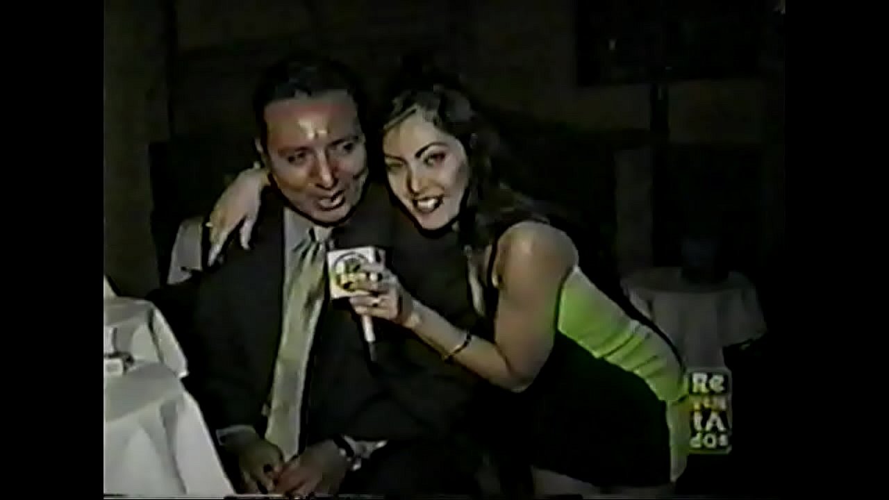 : Descubriendo el Mundo a\n  Través de la Televisión\n    \n    \n    \"Explorando el Mundo con una Presentadora Mexicana en la\n  Televisión\"