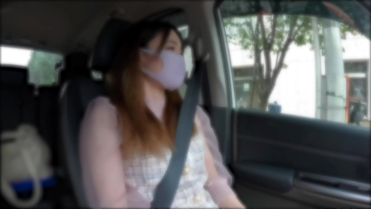Mujer bien blanca y tetona: su primera filmación termina con doble corrida interna amateur