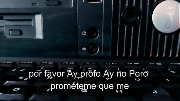 Mi alumna bien rica me pide que le suba la calificación y no aguanté, le meto en el aula