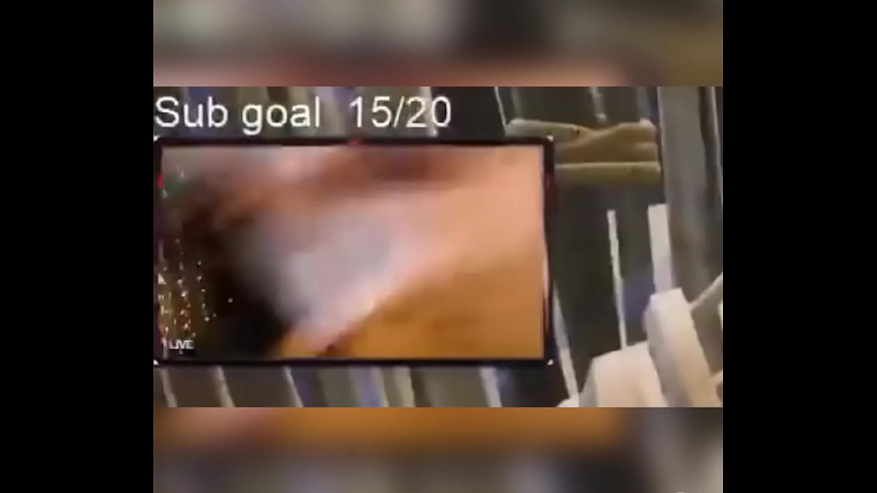 PDG: La reacción de ella al ver lo que pasa es pura sorpresa y cachondeo