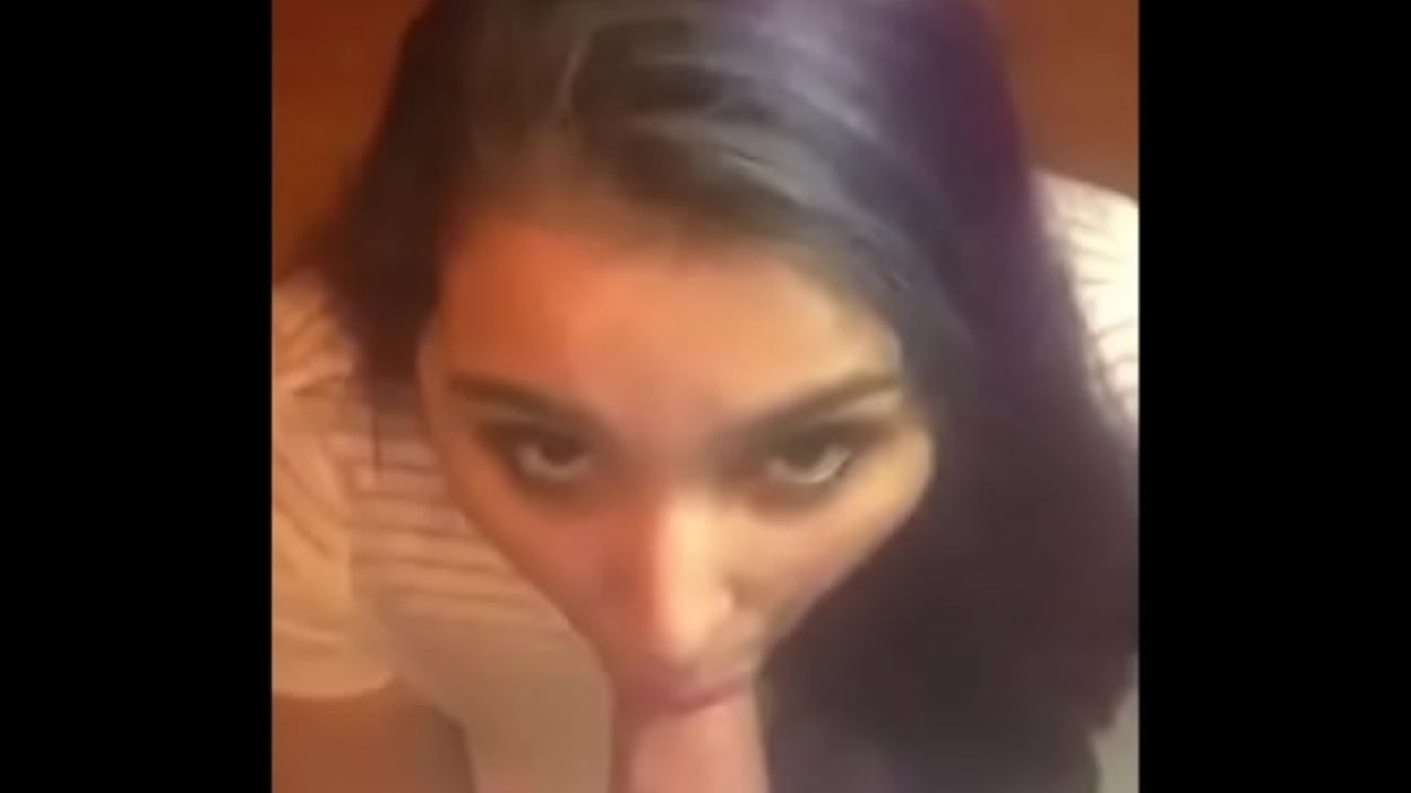 Satisfacción oral bien rica en la cama matrimonial