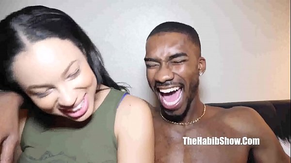 Mexicana bien rica y negro echan fogata en la casa de su novio