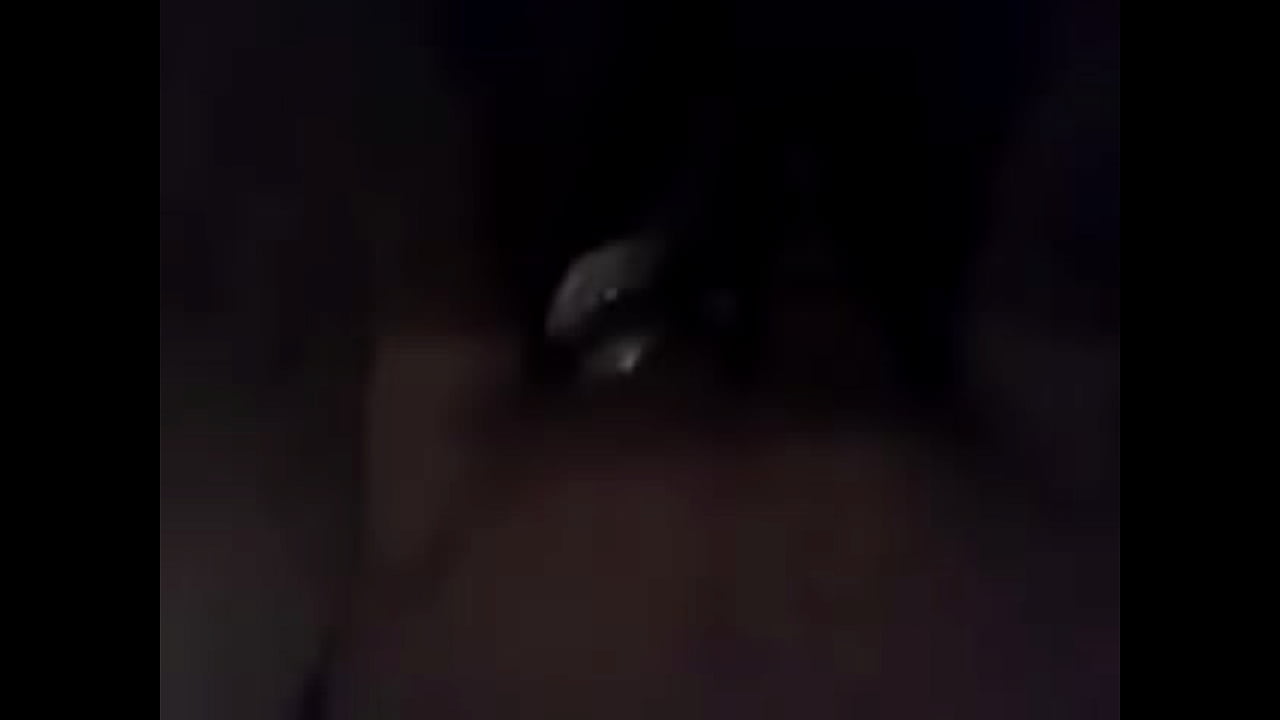 Estrellita jalisciense se pone bien rica jugando con sus encantos