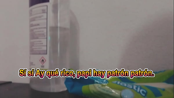 Mientras mi mujer va a la tienda, le echo toda la leche a mi sirvienta, casi nos cachan