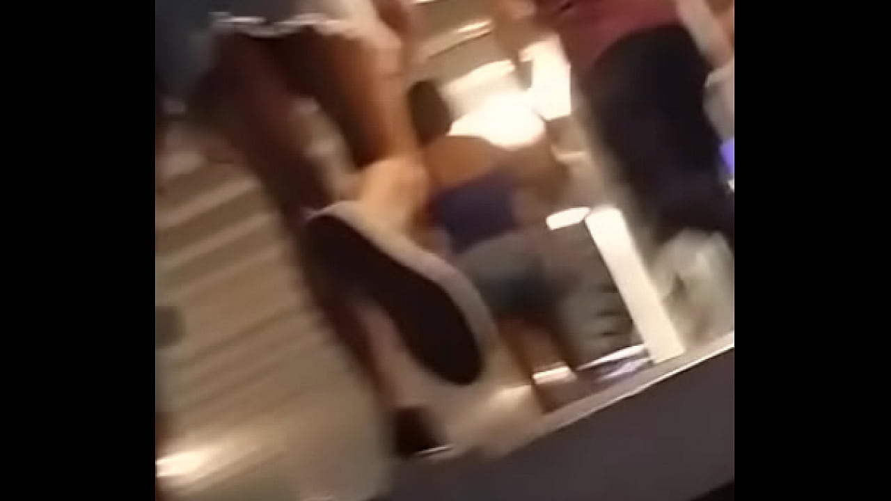 Descubre la sensualidad de una\n  mexicana subiendo las escaleras en Nena Up Skirt