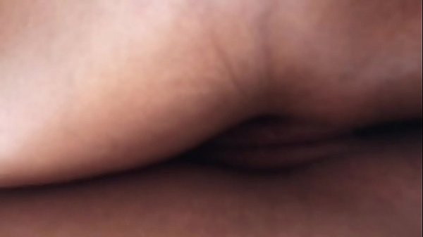 en busca de amor y felicidad:\n  Una historia de superación y empoderamiento