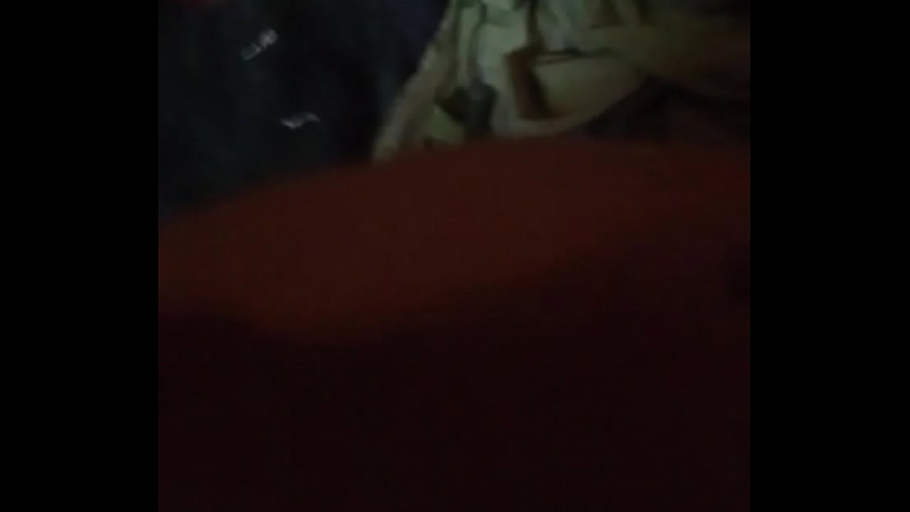 La sensualidad de una\n  Tepiteña moviendo su culote con pasión
