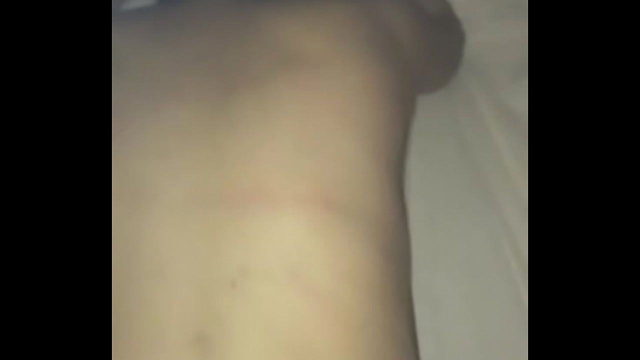 ¡Sensual mexicana en posición\n  de perrito te hará perder la cabeza!