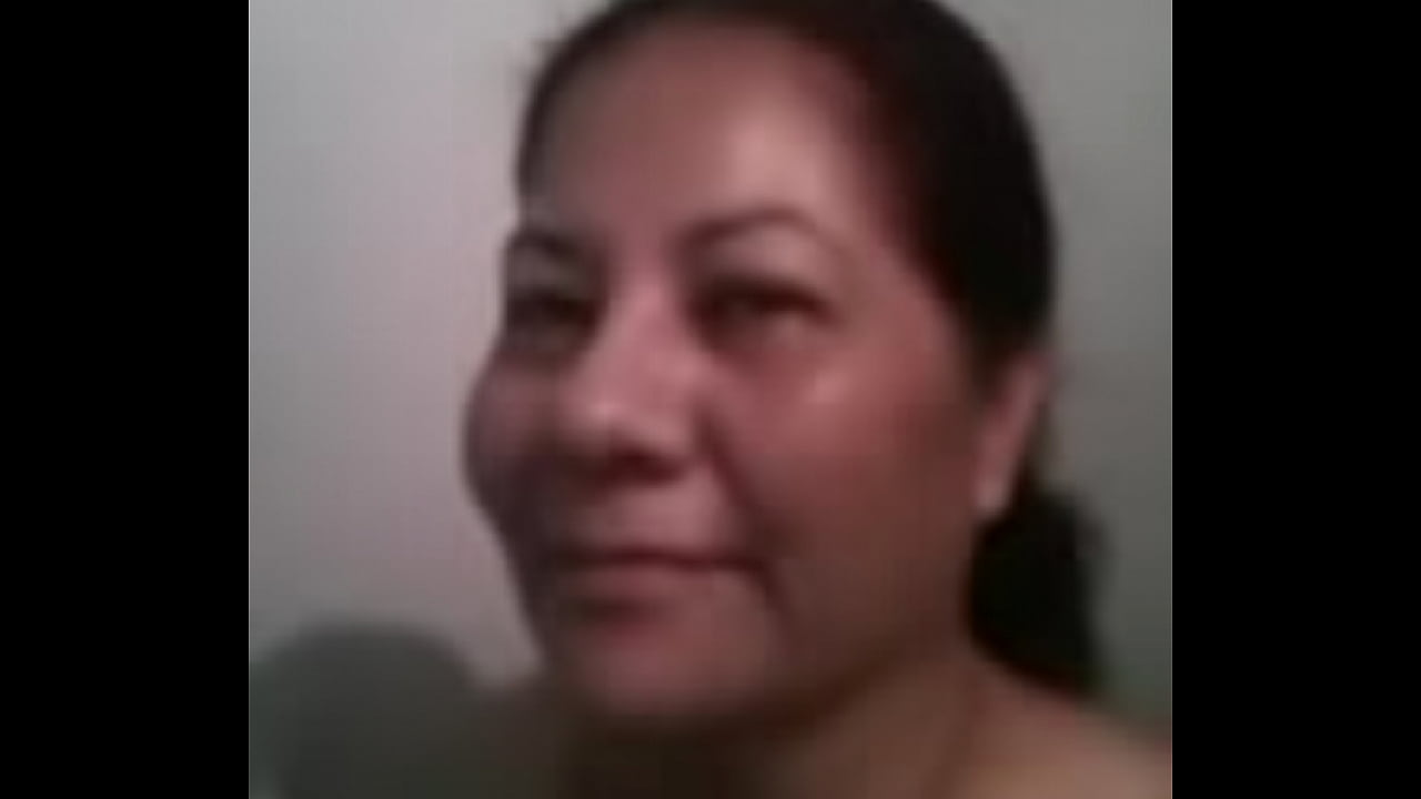 La abuela más caliente te\n  espera en este sitio